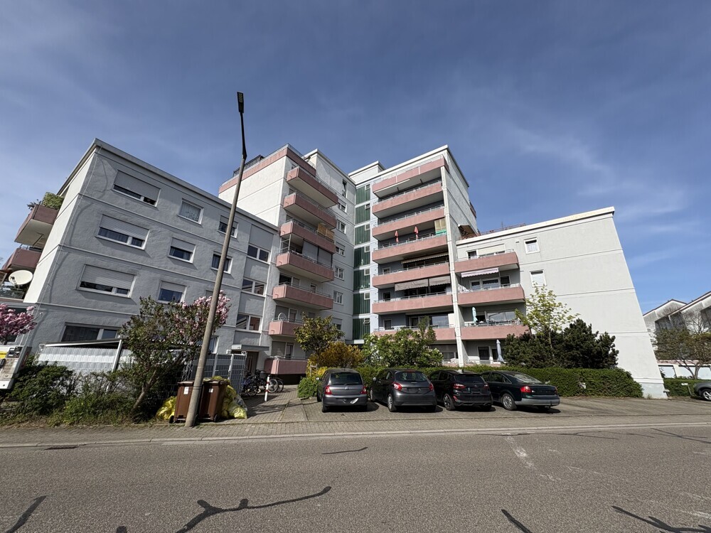 Attraktives Wohnungspaket mit drei vermieteten Einheiten und Entwicklungspotenzial in Germersheim